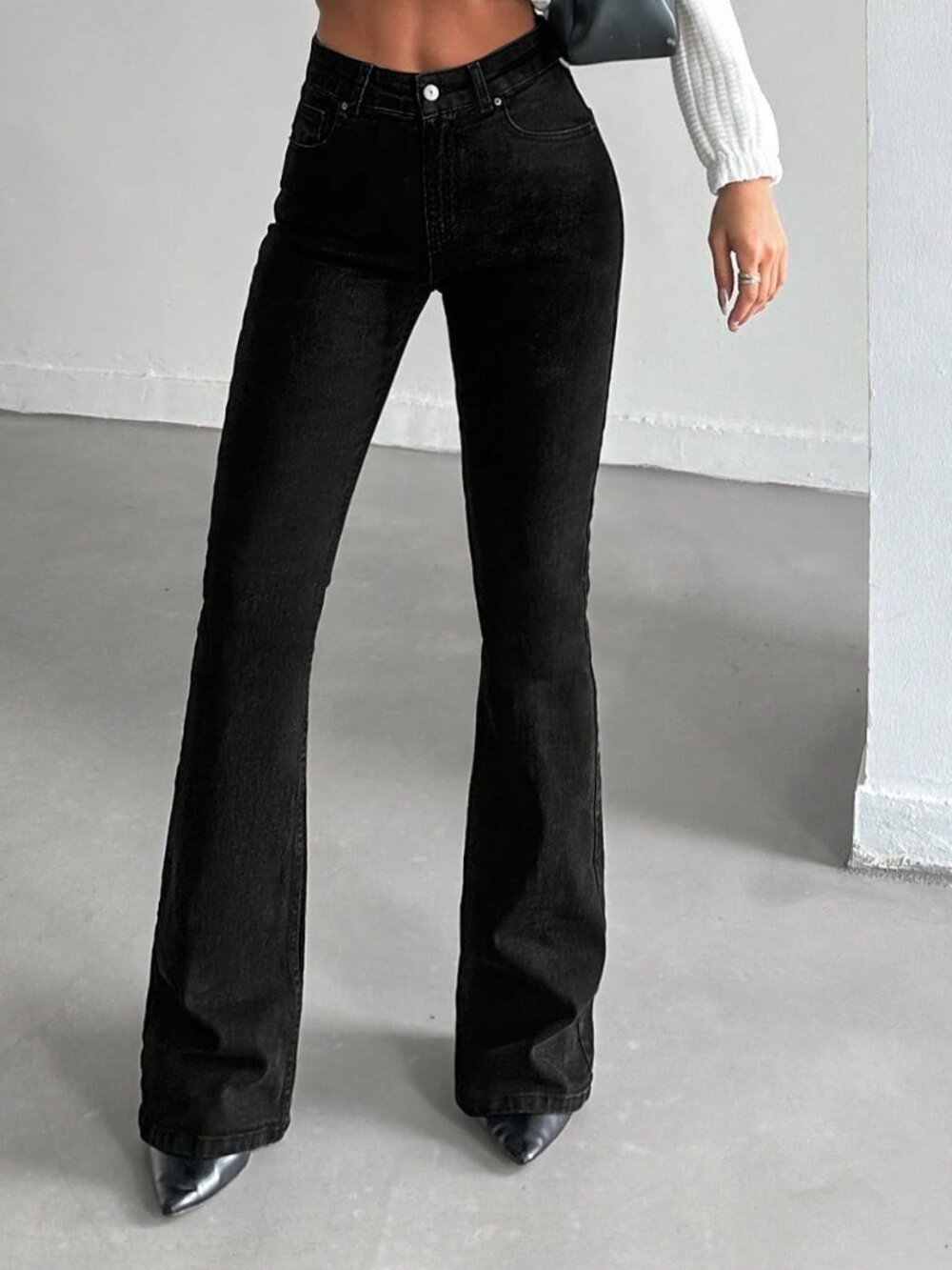 Black Casual Women's High Waist Flare Leg Jeans - Picture 4 of 5